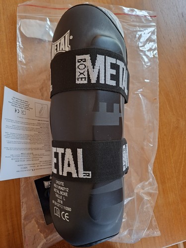 Neuf emballé protege tibias - ,