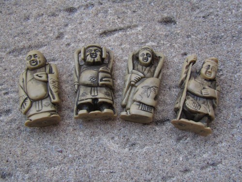 Lot figurines japonaises - figurines,