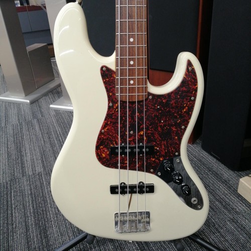 Guitare basse - japan),