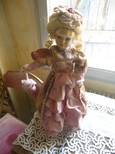Poupée porcelaine princesse - poupée,