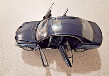 AutoArt 1:18 Maybach 57 Blue Two Tone 1:18  No Box, Collectable