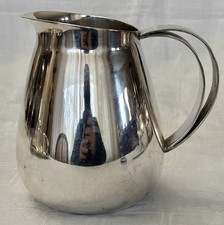 BROC PICHET  EN METAL ARGENTE