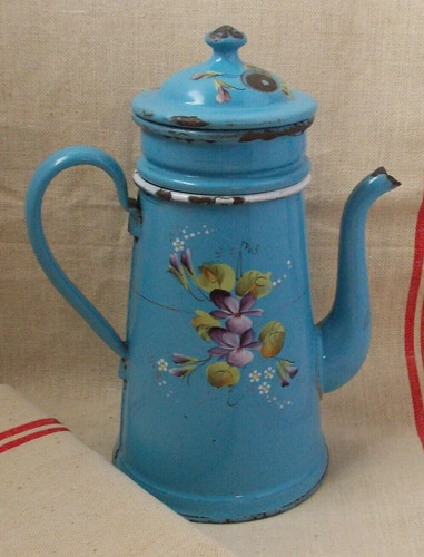 Ancienne cafetiere emaillee - cafetiere,