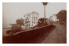 India, Bombay, House in Malabar Hill, Vintage Print, ca.1903 India, Bombay, Maiso