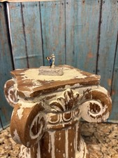 Preiser HO Scale Working People -- Sculptor With Sculpture