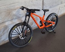 Vélo VTT Miniature Échelle