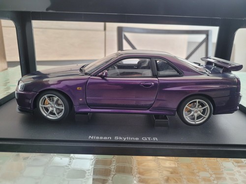 Autoart nissan gtr r34 - autoart,