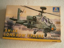 MAQUETTE HELICOPTERE AH-64
