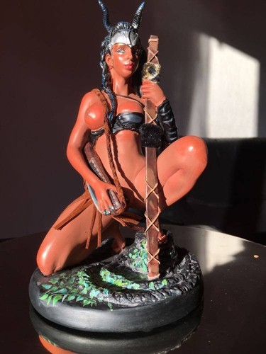 Statuette collection olivia - statuette,