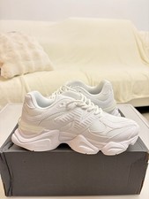 New balance 9060 neuve jamais