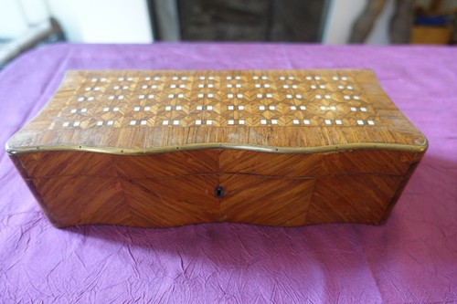 Magnifique boite gants - a, /