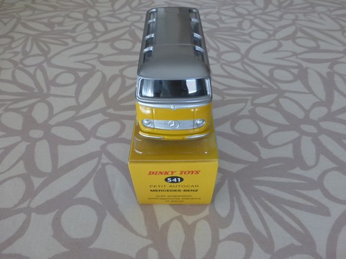 Dinky toys 541 autocar - dinky,