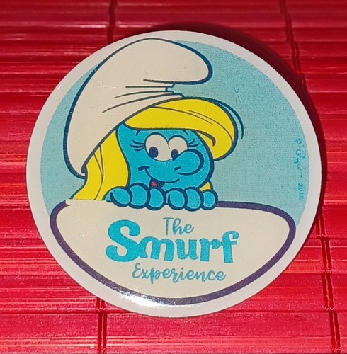 Pin schtroumpfette - pin's,