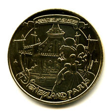 77 DISNEY Minnie et le