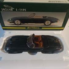 Jaguar Type E Roadster Série 3 V12 - AutoArt Millenium 73522 1/18