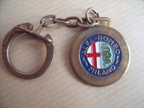 Porte clés alfa roméo - porte,