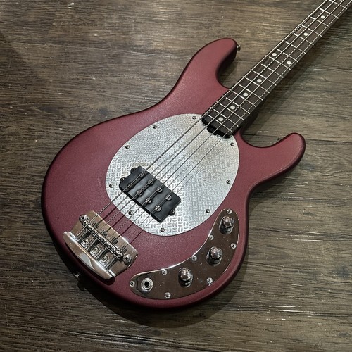 Music man sub guitare - 4,