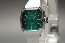 Montre Femme Vintage 1975 [Presque comme neuve avec étiquette] Bracelet SEIKO...