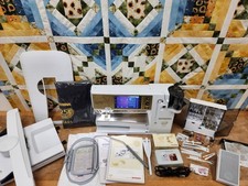 Bernina 880 Gold Sewing/Embroidery Machine! Professionally Serviced & Cleaned!