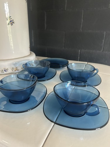 Lot tasses soucoupes vereco - lot,