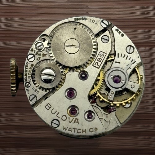 Bulova mouvement montre 7bs - montre,