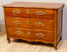 Galbée Louis XV en Merisier 18th century dresser