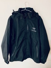 arcteryx windbreaker men