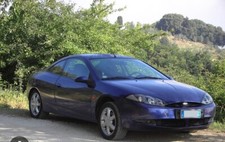 Ford Cougar 2l i 16 V 130 Ch Toutes Pièces Disponible