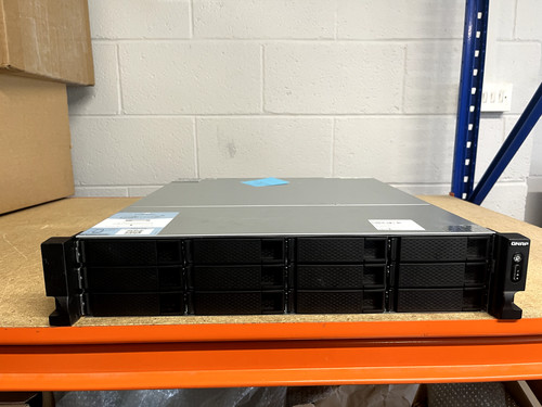 1263xu qnap bay nas - 12,
