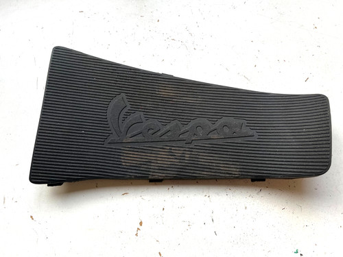 Piaggio vespa tunnel cover - tunnel,