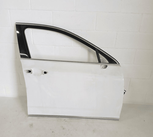 Vieille porte droite - porte.,