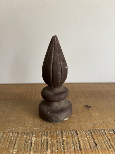 Ancien ornement pointe - ancien,