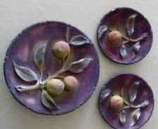 gout longchamp suite 3 plates wall fruit apricot embossed plaster art deco