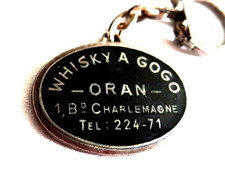 porte clés émaillé WHISKY A
