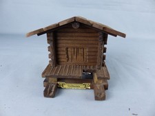 VINTAGE CHALET boite a musique