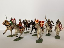 Lot 9 Cavalier Elastolin