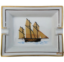 Cendrier porcelaine décor