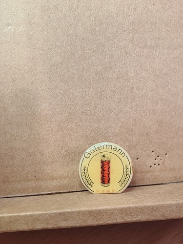 Pin vintage - (ebc),