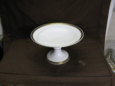 Magnifique coupe à fruit en porcelaine de Sarreguemines vers 1860-1900