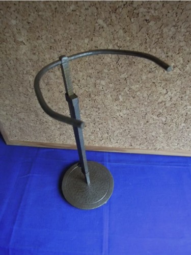 Ancien support poupée en - support,