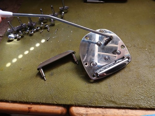 Jazzmaster lot tremolo - jazzmaster, bridge