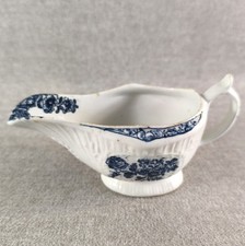 BELLE SAUCIÈRE EN PORCELAINE DE WORCESTER ENGLISH PORCELAIN SAUCE BOAT 18 EME
