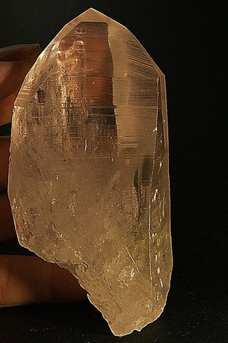 Pointe quartz lémurien - de,
