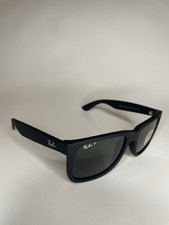 RAY-BAN CLASSIC JUSTIN SUNGLASSES BLACK FRAME GRADUAL GREEN LENS RB 4165 601/71