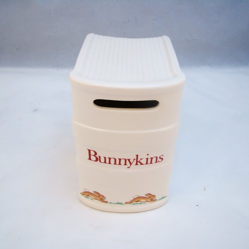 Royal doulton bunnykins livre - doulton,