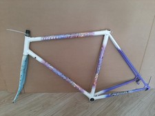 Cadre velo LIBERIA 3100g