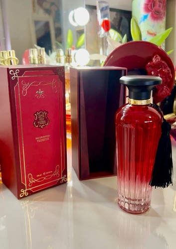 Dita von teese vedette 100 - dita,
