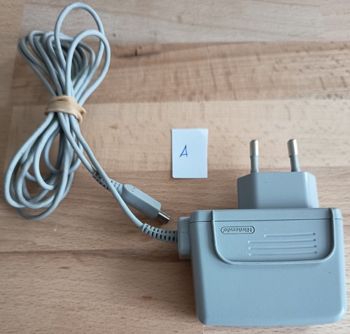 Chargeur officiel nintendo 3ds - officiel,