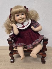 Poupée d&#039;artiste poupée