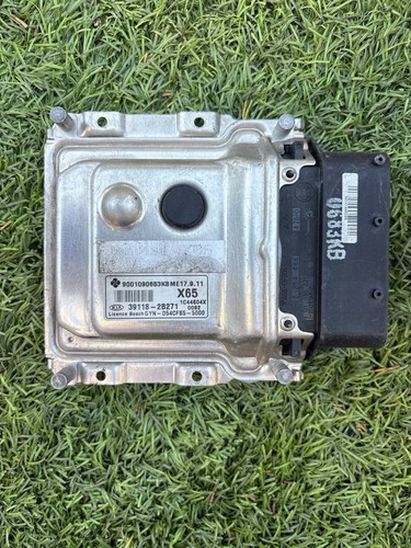 Calculateur moteur kia - moteur, venga